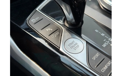 BMW 330 xDrive* DISTRONIC* LANE* ПОДГРЕВ + ВОЛАН - автомобили, коли, обяви за нови и употребявани 7
