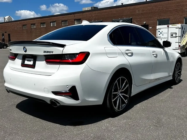 BMW 330 330i xDrive Sport Package - автомобили, коли, обяви за нови и употребявани 4