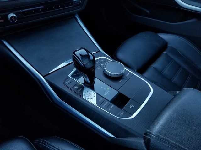 BMW 330 330i xDrive AWD | Navi | Камера | Bluetooth - автомобили, коли, обяви за нови и употребявани 12