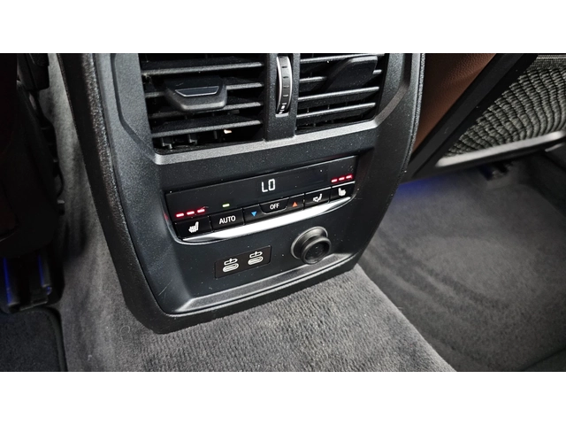 BMW 330 330i xDrive Luxury - автомобили, коли, обяви за нови и употребявани 16
