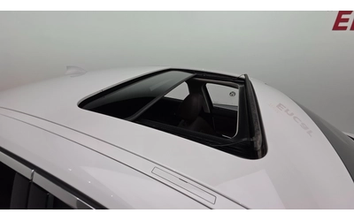 BMW 330 i xDrive Luxury - автомобили, коли, обяви за нови и употребявани 10
