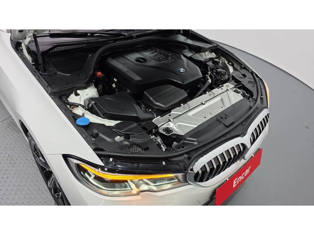 BMW 330 i xDrive Luxury - автомобили, коли, обяви за нови и употребявани 5