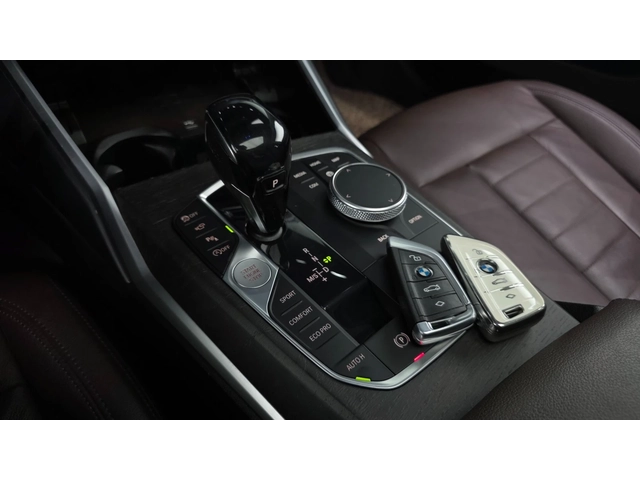 BMW 330 i xDrive Luxury - автомобили, коли, обяви за нови и употребявани 8