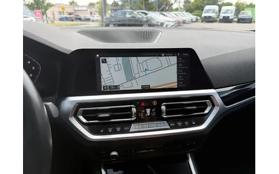 BMW 330 e xDrive Plug-in Hybrid - автомобили, коли, обяви за нови и употребявани 14