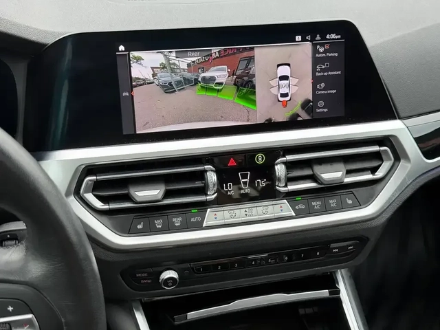 BMW 330 i xDrive - автомобили, коли, обяви за нови и употребявани 12