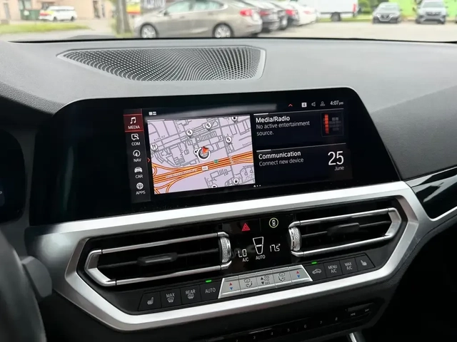 BMW 330 i xDrive - автомобили, коли, обяви за нови и употребявани 16
