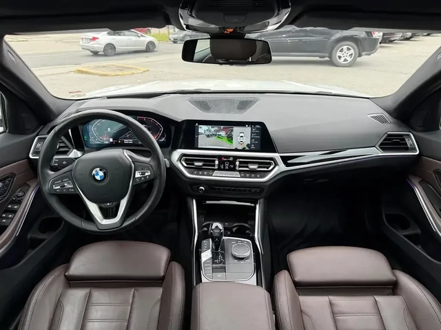 BMW 330 i xDrive - автомобили, коли, обяви за нови и употребявани 8