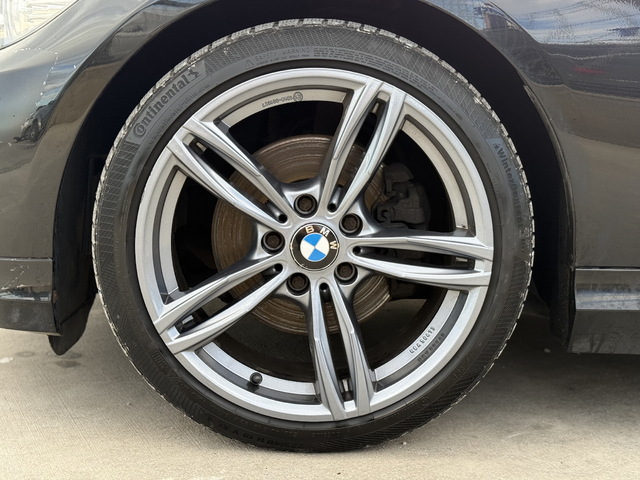 BMW 330 BMW 330 * 2011г* FACE* НАВИ* 220.000КМ* ТОП Състояние - автомобили, коли, обяви за нови и употребявани 16