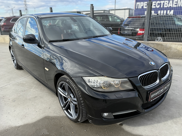 BMW 330 BMW 330 * 2011г* FACE* НАВИ* 220.000КМ* ТОП Състояние - автомобили, коли, обяви за нови и употребявани 1