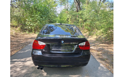bmw-330-n52-258k-s-kozha-navigatsiya-avtomat-otlichen - 5