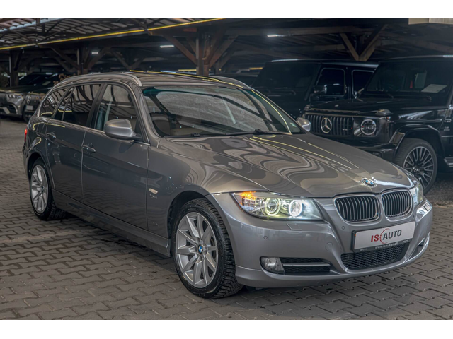 BMW  330 xd/Sport/Recaro/Pro Logic/BiXenon/Панорама/Климатроник - автомобили, коли, обяви за нови и употребявани 1