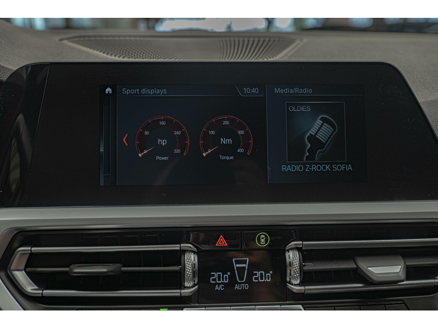 BMW 330 xDrive/PDC/Sport Gearbox/Sport Line/Active Guard - автомобили, коли, обяви за нови и употребявани 12