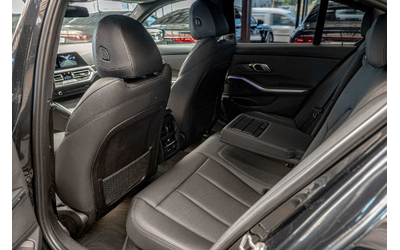 BMW 330 xDrive/PDC/Sport Gearbox/Sport Line/Active Guard - автомобили, коли, обяви за нови и употребявани 7