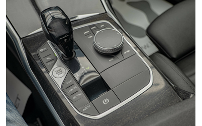 BMW 330 xDrive/PDC/Sport Gearbox/Sport Line/Active Guard - автомобили, коли, обяви за нови и употребявани 8