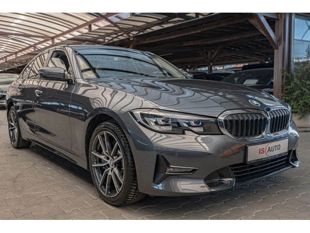 BMW 330d Sport/xDrive/Ambient/Камера/FullLed/Подгрев - автомобили, коли, обяви за нови и употребявани 1