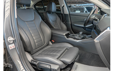 BMW 330d Sport/xDrive/Ambient/Камера/FullLed/Подгрев - автомобили, коли, обяви за нови и употребявани 9