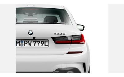 BMW 330e xDrive Sedan - автомобили, коли, обяви за нови и употребявани 6