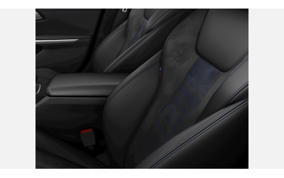 BMW 330e xDrive Sedan - автомобили, коли, обяви за нови и употребявани 8