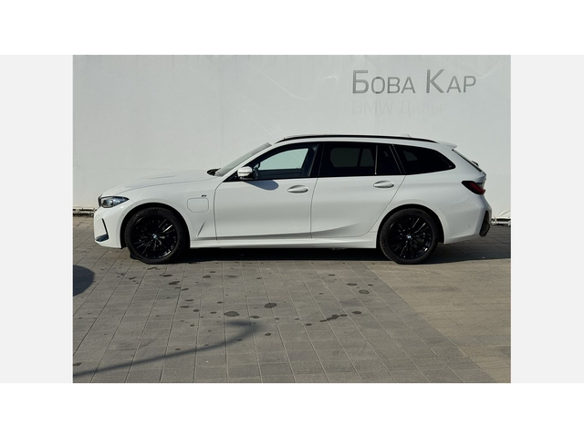 BMW 330e xDrive Туринг - автомобили, коли, обяви за нови и употребявани 2