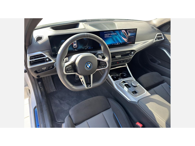 BMW 330e xDrive Туринг - автомобили, коли, обяви за нови и употребявани 5