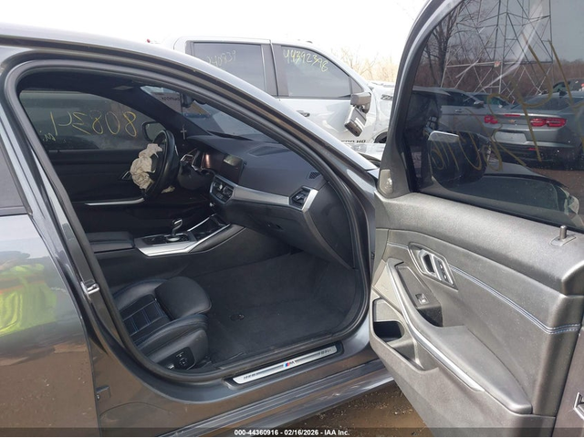 BMW 330I 2.0L I-4 DI, DOHC, VVT, TURBO, 255HP All Wheel Drive - автомобили, коли, обяви за нови и употребявани 4