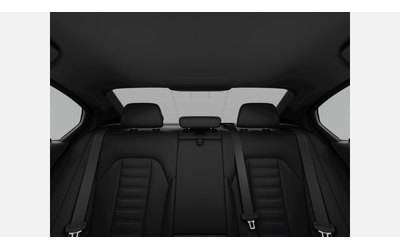 BMW 330i xDrive - автомобили, коли, обяви за нови и употребявани 11