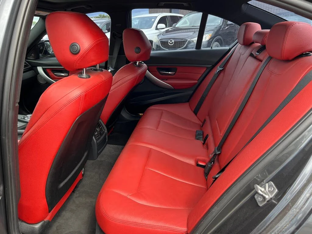 BMW 335 i/xDrive/M-PACK/HARMAN/ПОДГРЕВИ/М.ТОЧКА - автомобили, коли, обяви за нови и употребявани 11