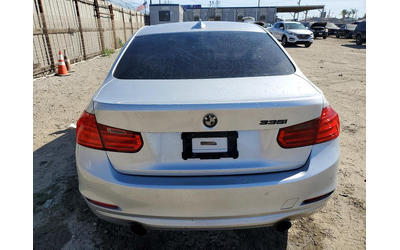 bmw-335-3-0l-6-rear-wheel-drive - 5