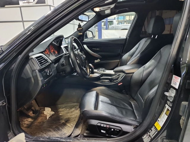 BMW 335 С РЕГИСТРАЦИЯ & АВТО КРЕДИТ - автомобили, коли, обяви за нови и употребявани 6