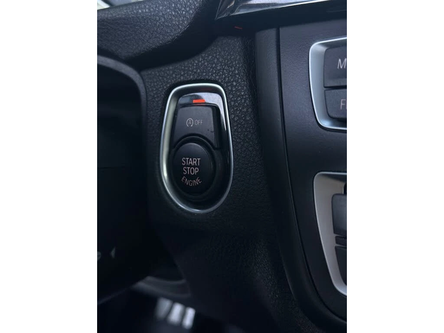 BMW 335 * xDrive * * HeadUp* AвтоКредит* (ЦЕНА ДО БГ) - автомобили, коли, обяви за нови и употребявани 11