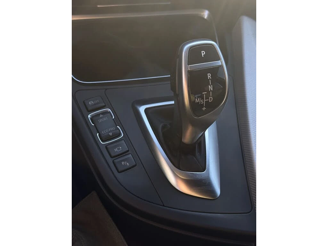 BMW 335 * xDrive * * HeadUp* AвтоКредит* (ЦЕНА ДО БГ) - автомобили, коли, обяви за нови и употребявани 13