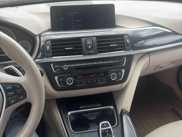 BMW 335 * 335i xDrive* КАМЕРА* ПОДГРЕВ* ШИБИДАХ* - автомобили, коли, обяви за нови и употребявани 8