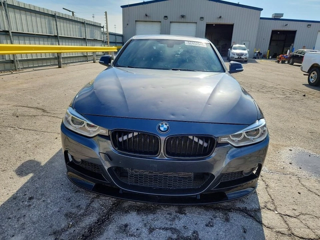 BMW 335 M PACK| HUD| ШИБИДАХ| KEYLESS - автомобили, коли, обяви за нови и употребявани 0