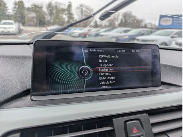 BMW i3 I xDrive* ПАНОРАМА* КСЕНОН* ПОДГРЕВ* ПАМЕТ - автомобили, коли, обяви за нови и употребявани 9