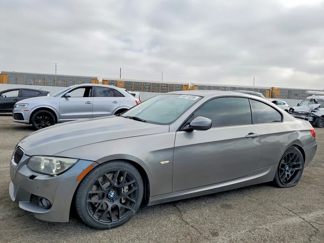 BMW 335 I M pack - автомобили, коли, обяви за нови и употребявани 2