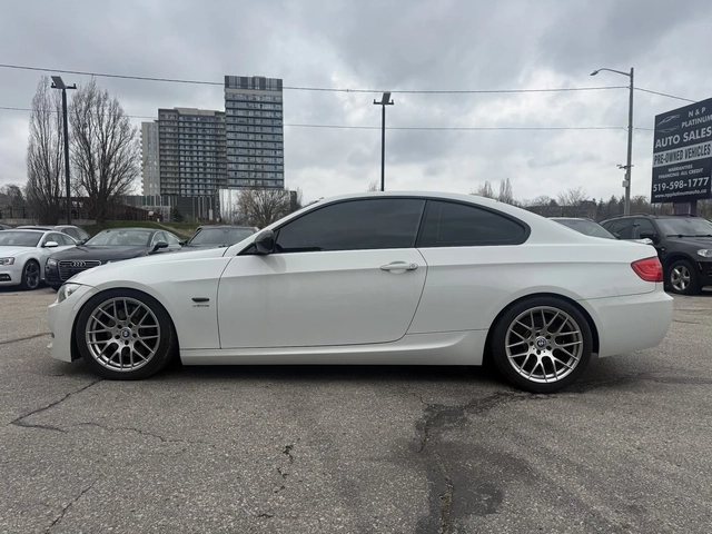 BMW 335 N54 twin turbo 335is --7speed auto joystick - автомобили, коли, обяви за нови и употребявани 3