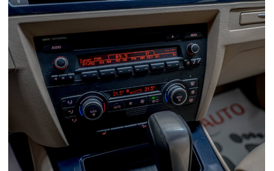 BMW 335 iX/Подгрев/Xenon/USB/CCBF/Light Package/F1 - автомобили, коли, обяви за нови и употребявани 9