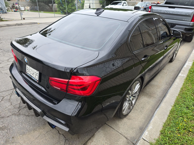 BMW 340 M Pack Shadowline* Harman* Head up* Фиксирана цена - автомобили, коли, обяви за нови и употребявани 3