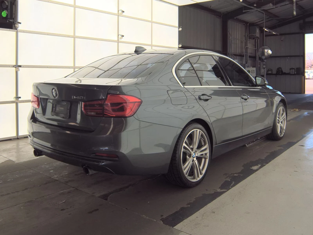 BMW 340 i SPORT LINE - автомобили, коли, обяви за нови и употребявани 3