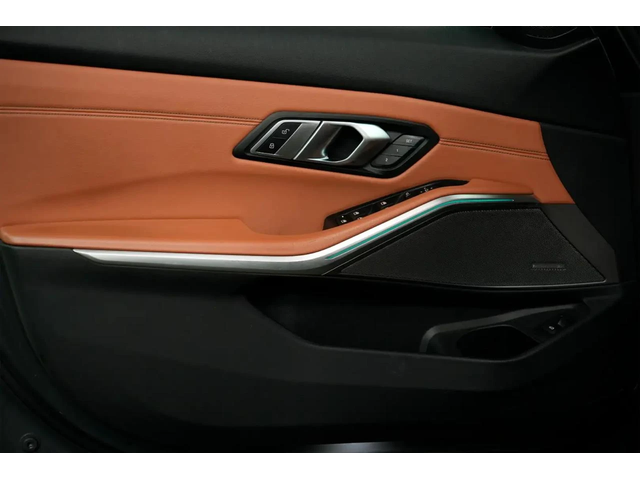 BMW 340 * 360CAM* HEADS UP* DISTRONIC* - автомобили, коли, обяви за нови и употребявани 5