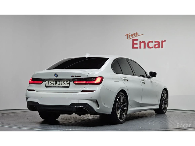 BMW 340 LASER* DISTRONIC* HARMAN KARDON* HEAD-UP* 360 CAM* - автомобили, коли, обяви за нови и употребявани 3