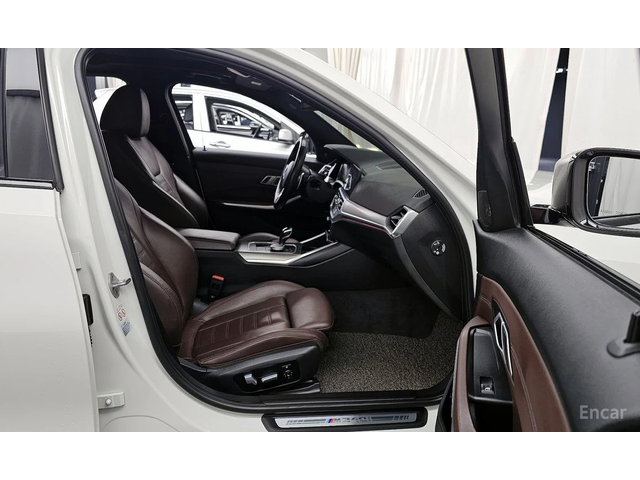 BMW 340 LASER* DISTRONIC* HARMAN KARDON* HEAD-UP* 360 CAM* - автомобили, коли, обяви за нови и употребявани 6