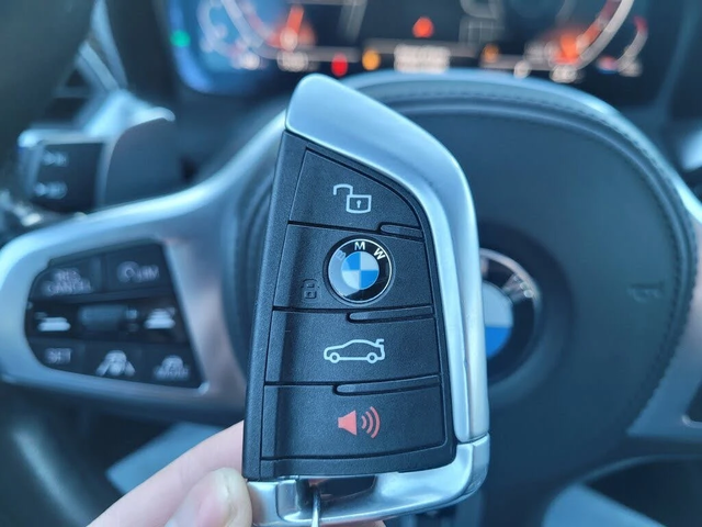 BMW 340 * М-Package* * HeadUp* AвтоКредит* (ЦЕНА ДО БГ) - автомобили, коли, обяви за нови и употребявани 16