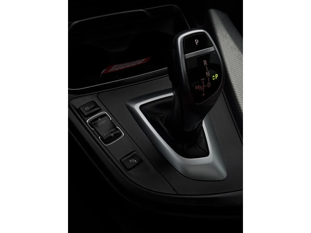 BMW 340 I * M-Package* * HeadUp* AвтоКредит* (ЦЕНА ДО БГ) - автомобили, коли, обяви за нови и употребявани 9