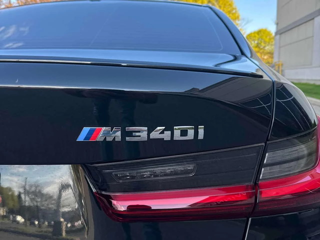 BMW 340 xDrive/360/HUD/HARMAN KARDON/ШИБИДАХ - автомобили, коли, обяви за нови и употребявани 6