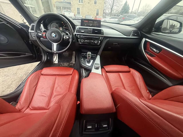BMW 700 М Пакет/xDrive/CARFAX/Digital dash/Red leather - автомобили, коли, обяви за нови и употребявани 10