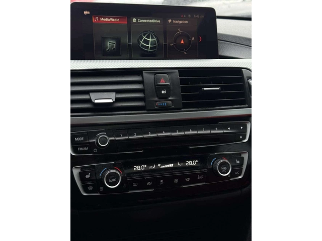 BMW 700 М Пакет/xDrive/CARFAX/Digital dash/Red leather - автомобили, коли, обяви за нови и употребявани 12