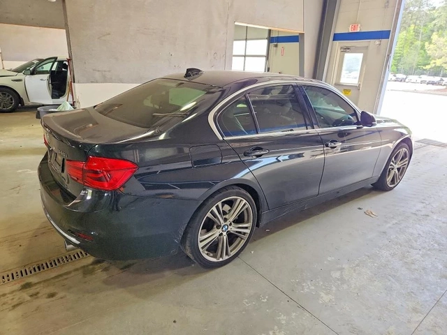 BMW 340 HARMAN/KARDON| LANE ASSIST| ШИБЕДАХ| КАМЕРА - автомобили, коли, обяви за нови и употребявани 2