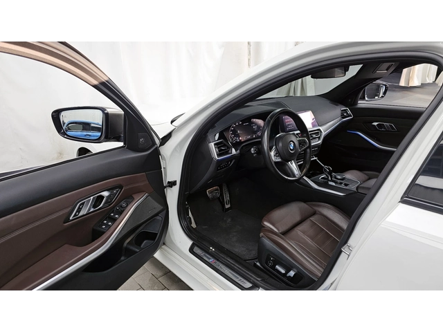 BMW 340 M xDrive - автомобили, коли, обяви за нови и употребявани 9