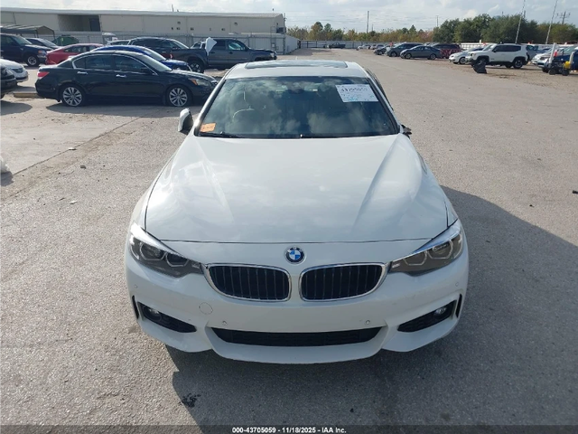 BMW 440 I / GRAN COUPE / M-PACK / HEADUP / HARMAN - автомобили, коли, обяви за нови и употребявани 1